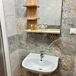 Building Hostal *