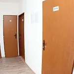 Hostal Building Šaca