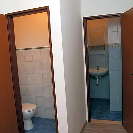 호스텔 Building Šaca